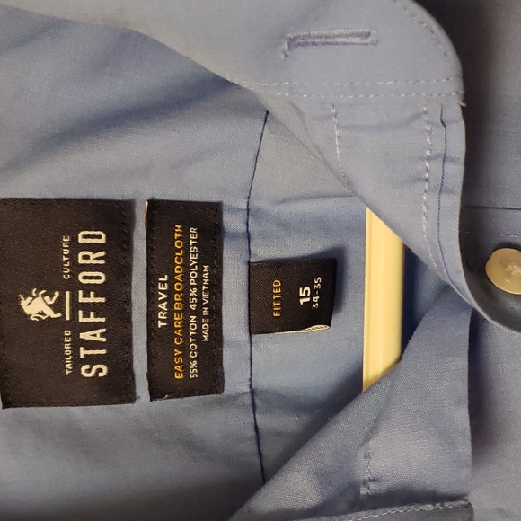 Stafford travel easy care dress shirt. Size 34-35 Neck 15. - Picture 2 of 6
